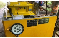 礦用鋰電池電機(jī)車(chē)的充電機(jī)及放電插頭如何選擇？