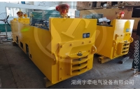 廣西國(guó)外客戶定制的斬波調(diào)速CJY10噸架線式湘潭電機(jī)車發(fā)貨