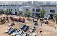 廣西一批5噸湘潭蓄電池電機(jī)車由專車發(fā)往礦山